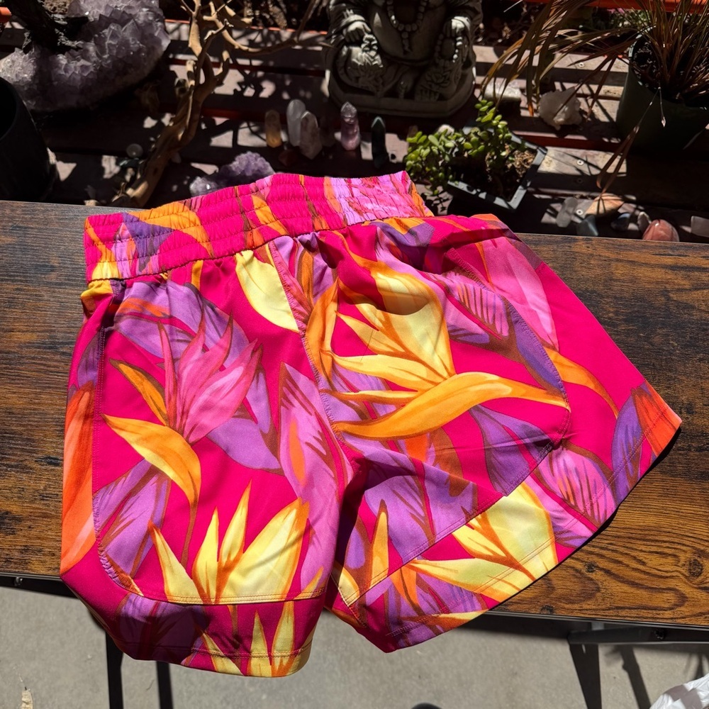 Farm Rio X Adidas Shorts - Picture 6 of 6